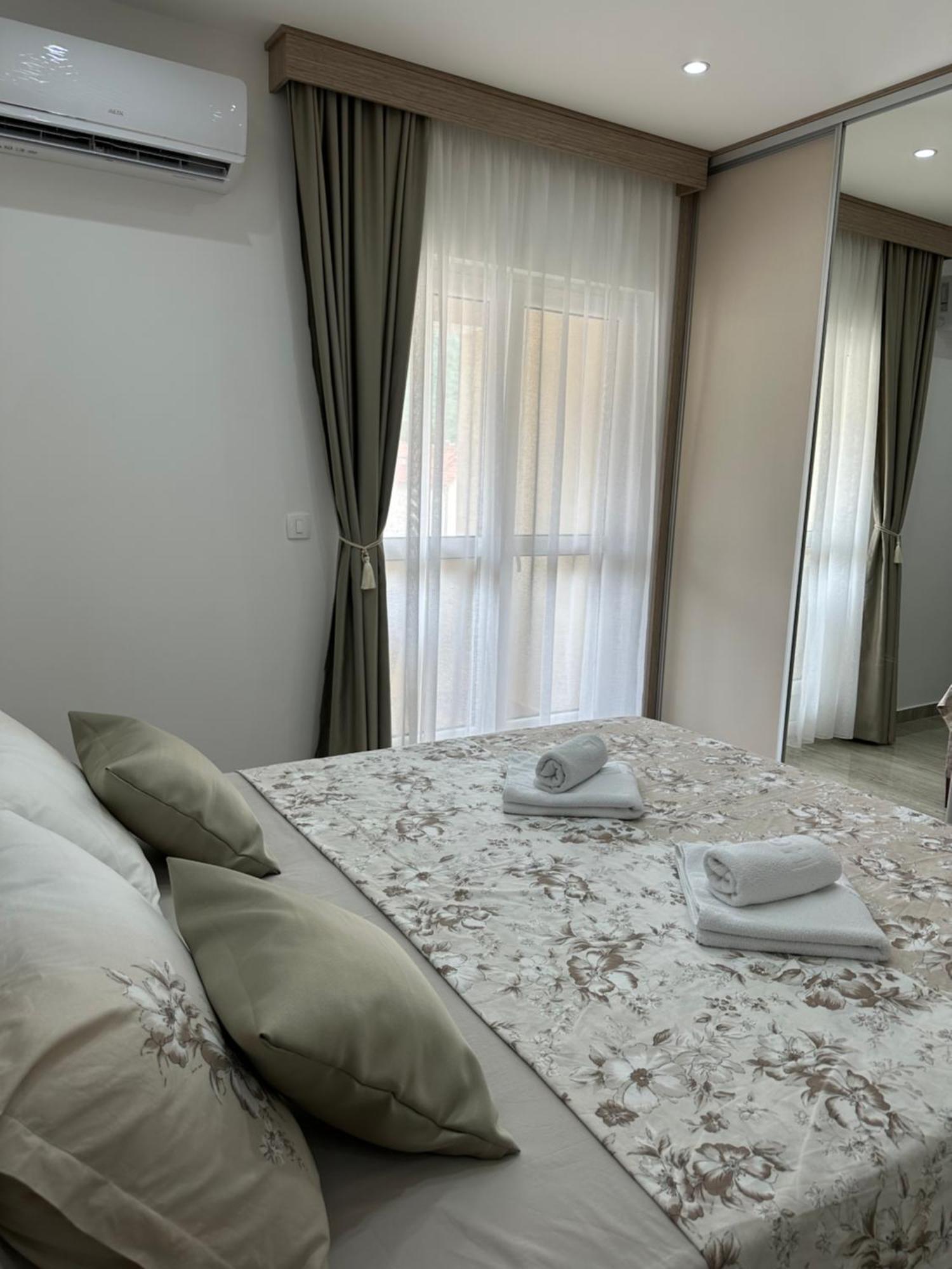 As Apartmani บุดวา ภายนอก รูปภาพ